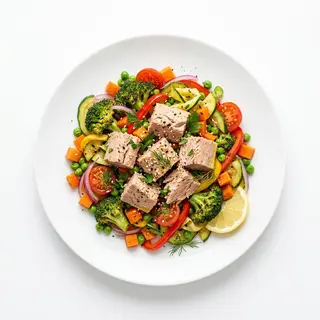 Plato De Verduras Con Atún