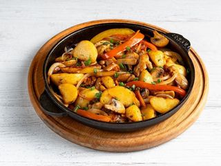 Гаряча сковорідка з куркою (400g)