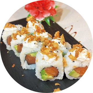 113. Hosomaki De Salmón Y Aguacate (8 Uds.)