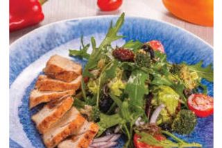 Салат из брокколи с куриной грудкой (250 гр.)