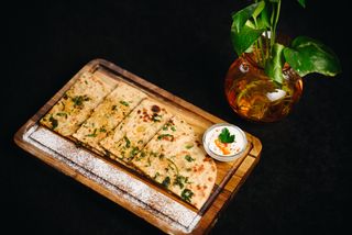 Parantha Dal choor