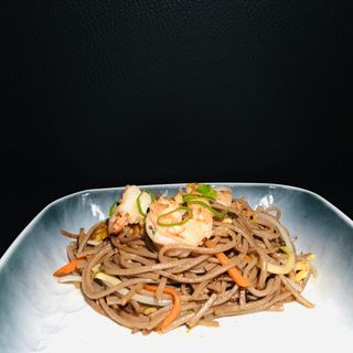 P11 Yaki soba ebi