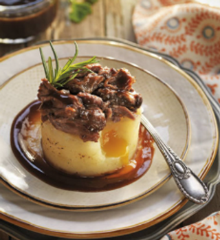 Patatines Rellenos De Rabo De Toro