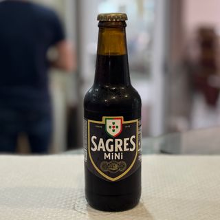Sagres Preta Mini