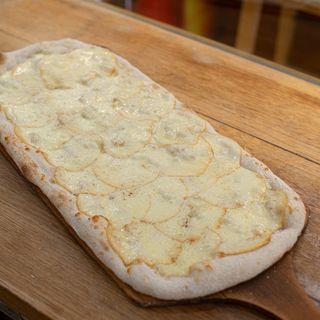 Pizza Especial Caccio e Pepe