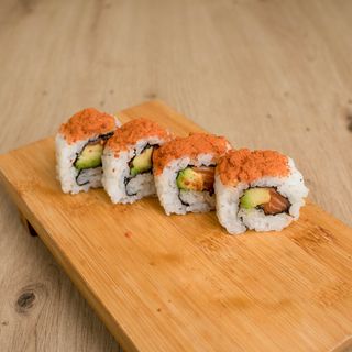 38. Spicy Roll (4 Uds.)