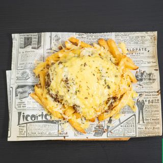 Patatas Carne y Queso (Ración)