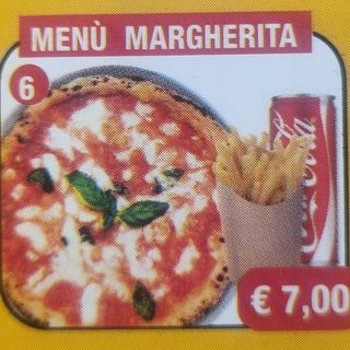 Menù Margherita con bibita a scelta