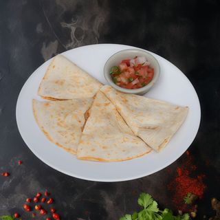 Big quesadilla tinga