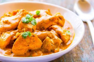63 椰奶鸡 pollo al curry con latte di cocco piccante