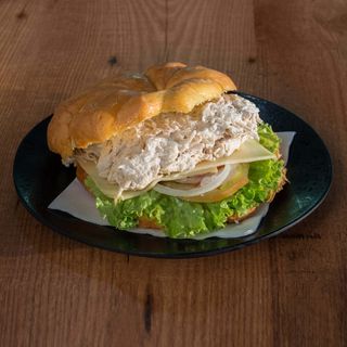 Croissant De Pollo Desmenuzado