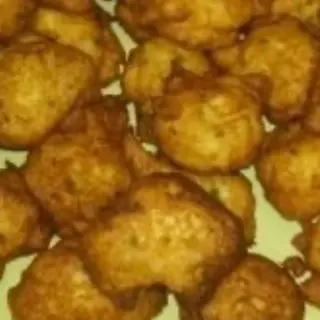 Tapa De Buñuelos De Bacalao