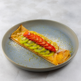 Креп со свежими фруктами, ягодами и апельсиновым кремом (180 гр.)