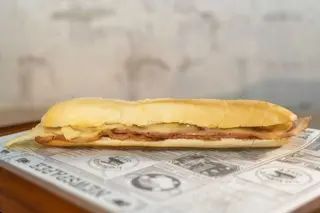 BOCADILLO PICANTE