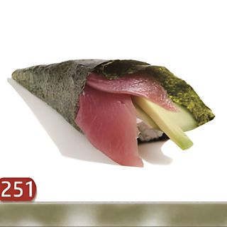 251 Temaki  tonno e avocado
