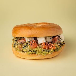 Salmón Bagel