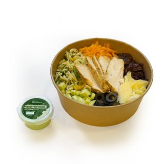 Չիքեն պեստո պաստա