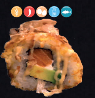 95. Uramaki Crunchy Sake Roll