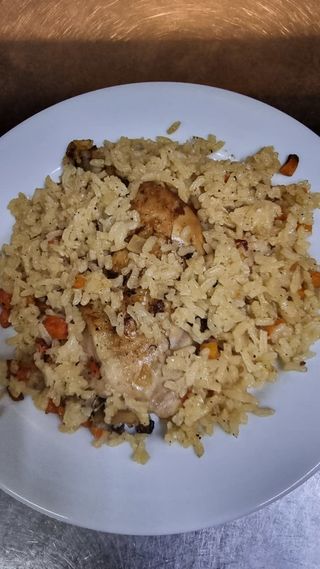 Пиле с ориз (300г)