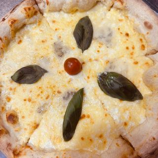 Pizza 4 fromages