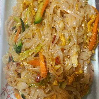 B15 Pasta thailandese