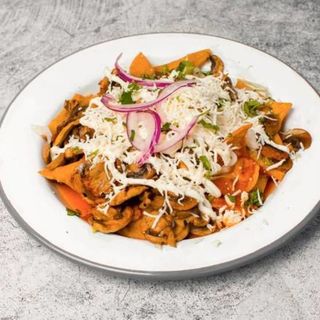 Chilaquiles con Champis