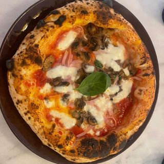 Pizze Prosciutto E Funghi (30 Cm. Aprox.)