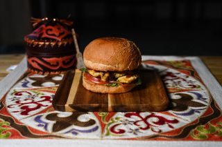 «Ата Бургер с курицей» (430г)