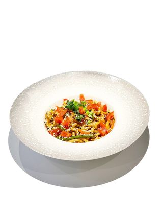 Wok udon cu pui in sos de susan