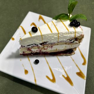 Торт сметанний (230г)