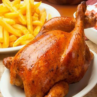 1 Pollo Entero Para Llevar + 4 Inca Kola (33 Cl.)