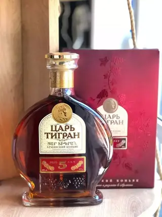 Կոնյակ Ցար Տիգրան  5* 0.5լ, , հատ