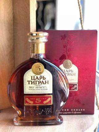 Կոնյակ Ցար Տիգրան  5* 0.5լ, , հատ