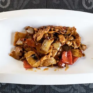 63. Pollo Con Anacardos