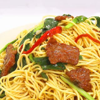 Tallarines Fritos Con Ternera