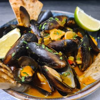 Midii in sos de rosii 600g