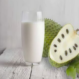 batido natural de guanabana en agua