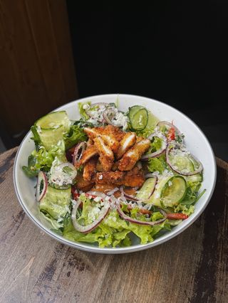 Салат теплий з куркою