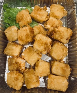 Кашкавал пане на хапки