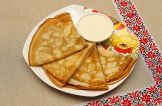 Блинчики со сметаной