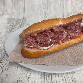 Bocadillo de Fuet