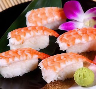 18.Sushi gambas(8 unidades)