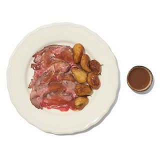 Roast Beef con patatitas rústidas