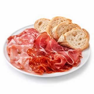 Salumi italiani misti con pane italiano