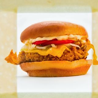 Hot Chicken Burger