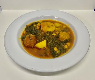 potaje de albondigas de bacalao