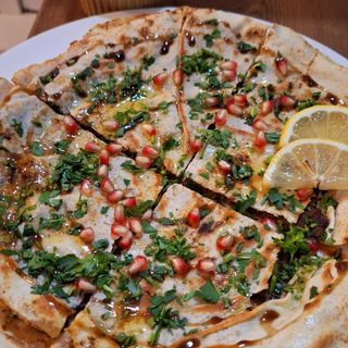 JIBNE & JAMBON (TOST Z SZYNKĄ I SEREM)