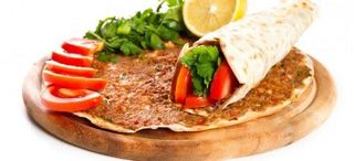Lahmacum Mixto Completo
