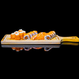A18. Combo de Gunkan & Uramaki & Nigiri (17 unidades)
