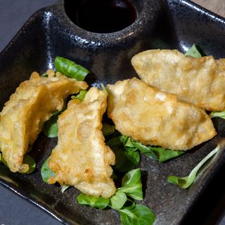 131.Ravioli di maiale fritto